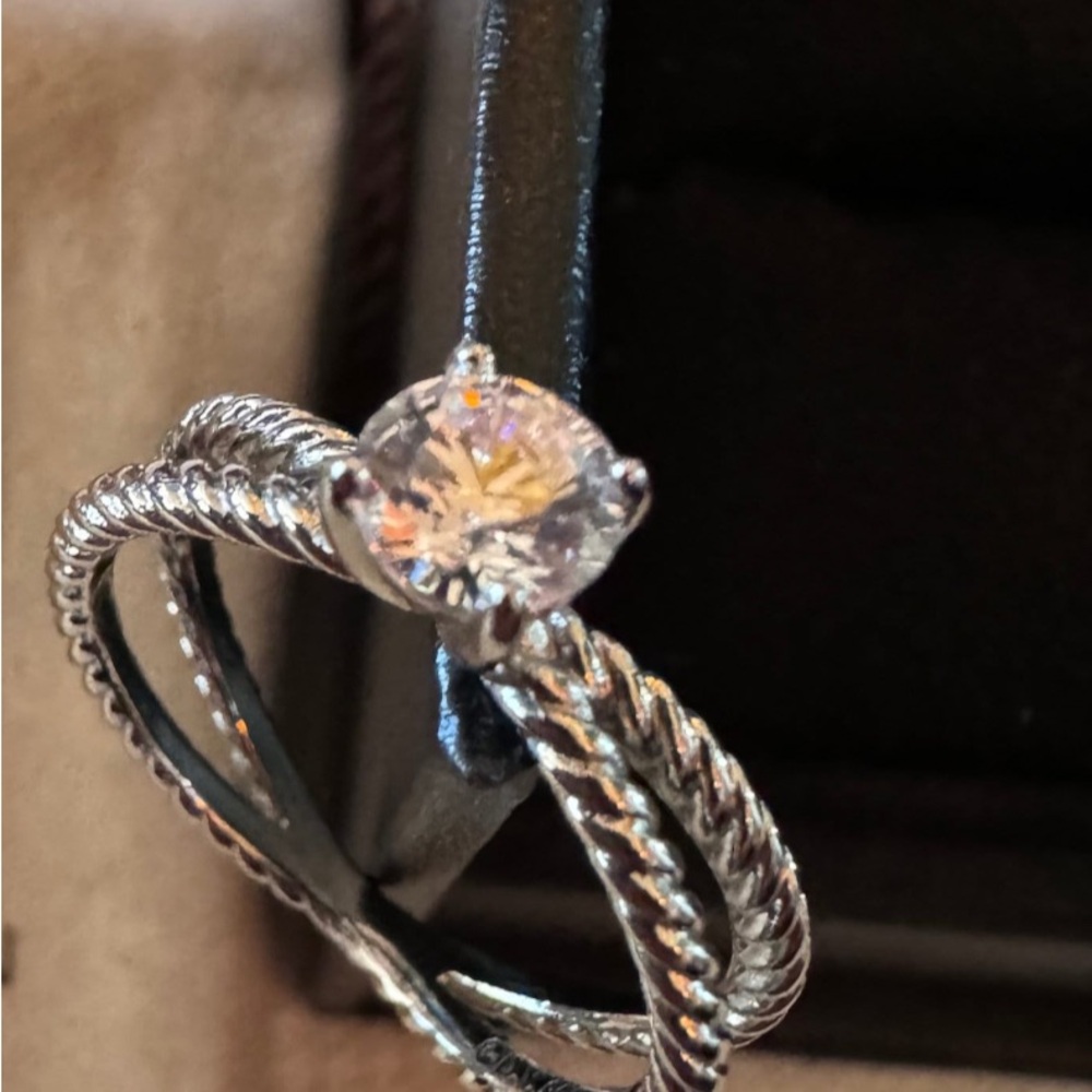 Elegant Silver-Tone Twisted Band Ring